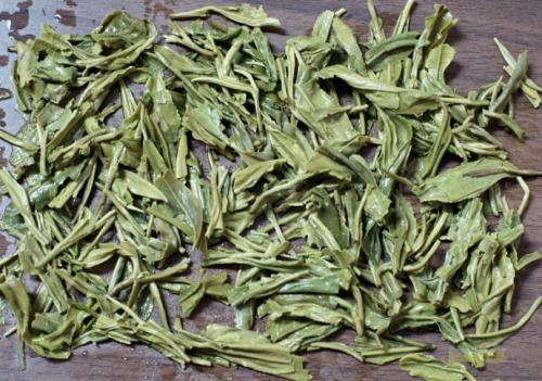  保靖金茶价格多少钱一斤 影响保靖黄金茶价格因素